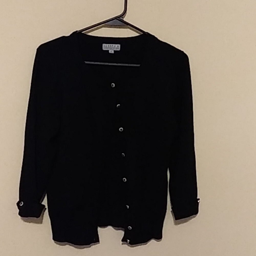 Joseph A. Black Sweater w/ cuffed sleeves